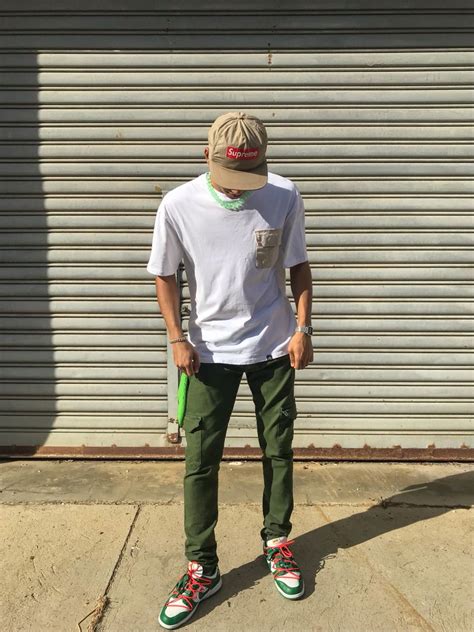 off white green dunks outfit.